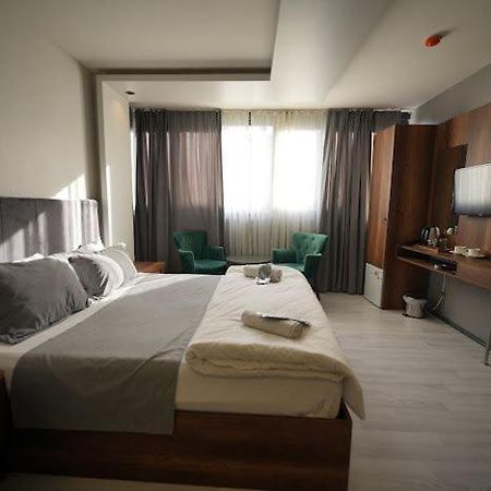 Ci Plus Otel Istanbul Exterior photo