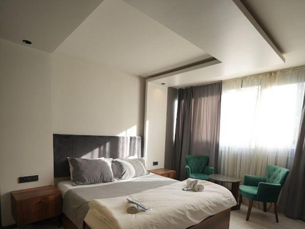 Ci Plus Otel Istanbul Exterior photo